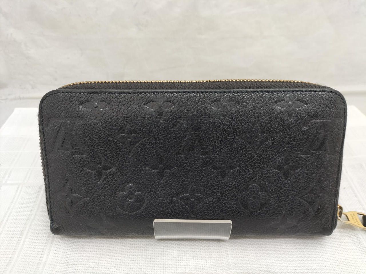 Louis Vuitton Scret Rond Wallet Monogram Empreinte Leather "Infini"
