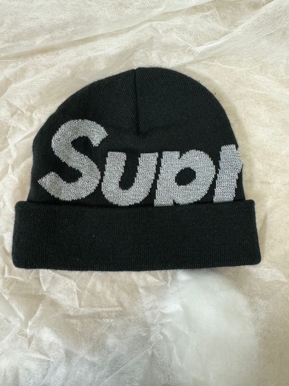 Supreme Reflective Big Logo Beanie "Black"