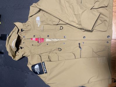 Supreme x The North Face Cargo Jacket "Antique Bronze"