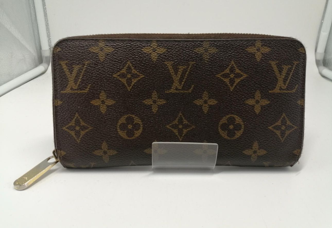 Louis Vuitton Zippy Wallet Monogram