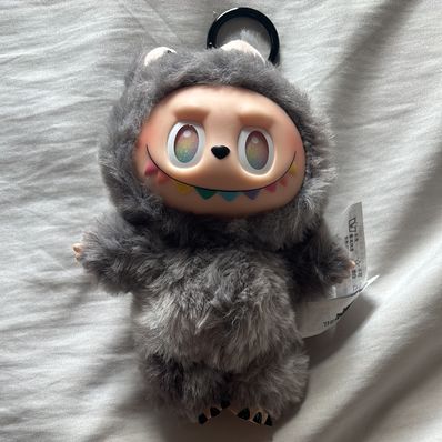 POP MART THE MONSTERS (LABUBU) Big into Energy Series Plush Pendant ID (Secret)