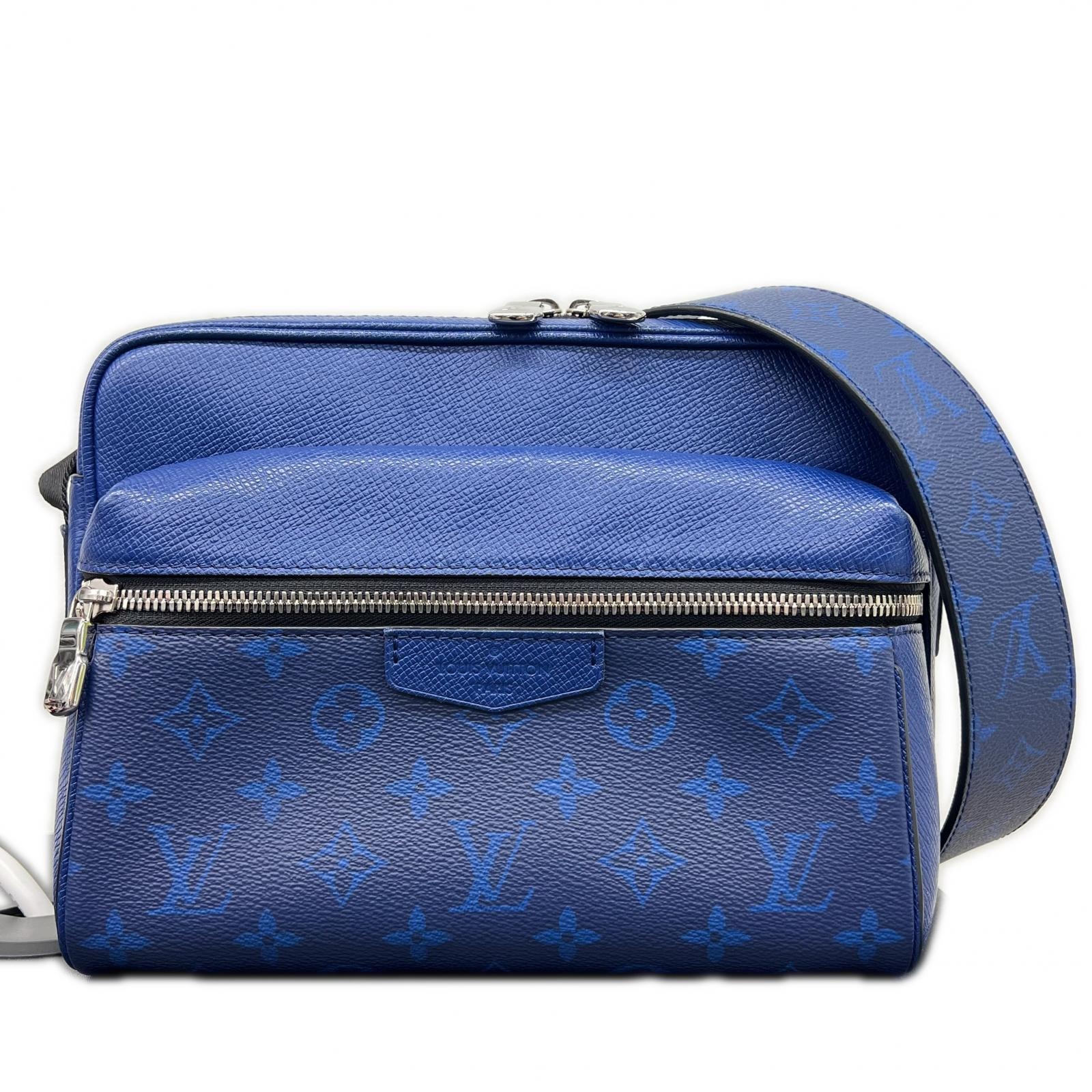 LOUIS VUITTON 極美品 ルイヴィトン アウトドアメッセンジャーPM タイガラマ ショルダーバッグ M30242 レザー RFID確認済 ブルー クロスボディ モノグラム ヴィトン LV Aランク 中古 鑑定済