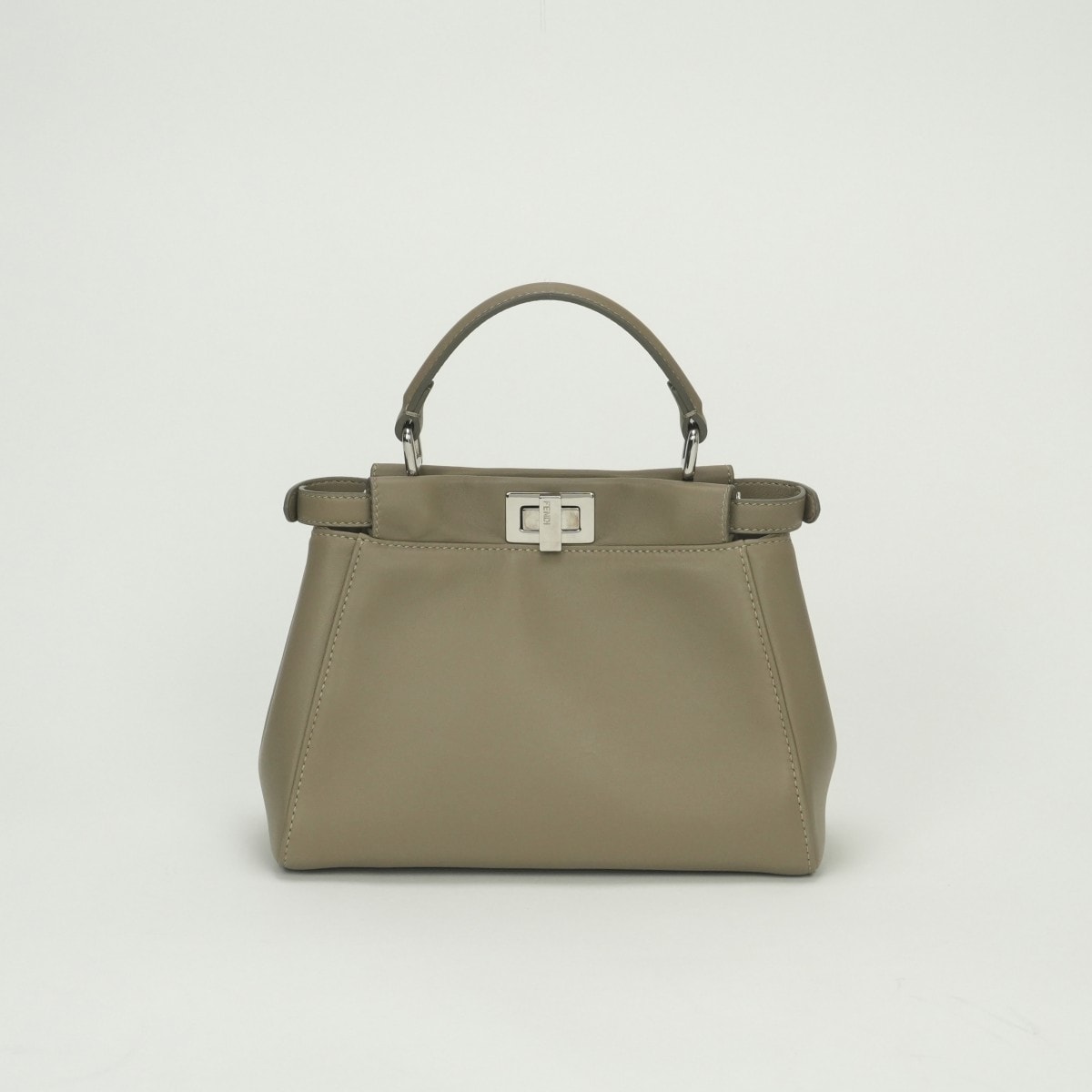 フェンディ FENDI ピーカブー スモール ミニピーカブー ピーカブーミニ バッグ トートバッグ ショルダーバッグ レザー ベージュ Beige 薄茶 シルバー金具 2way ハンドバッグ