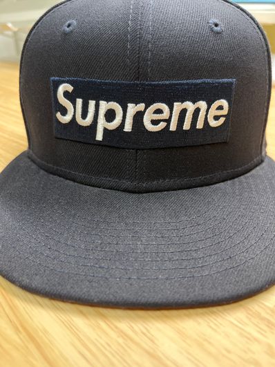 Supreme No Comp Box Logo New Era "Navy"