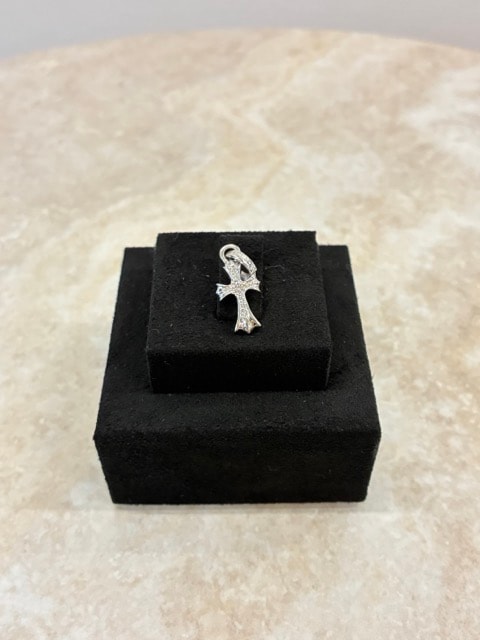 クロムハーツ タイニー CHクロス フープピアス 