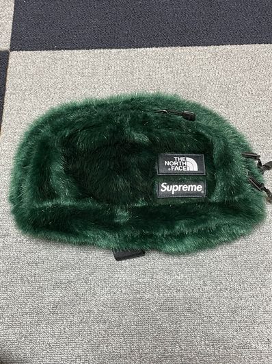Supreme x The North Face Faux Fur Waist Bag "Green" NM82093I / NF0A5G87