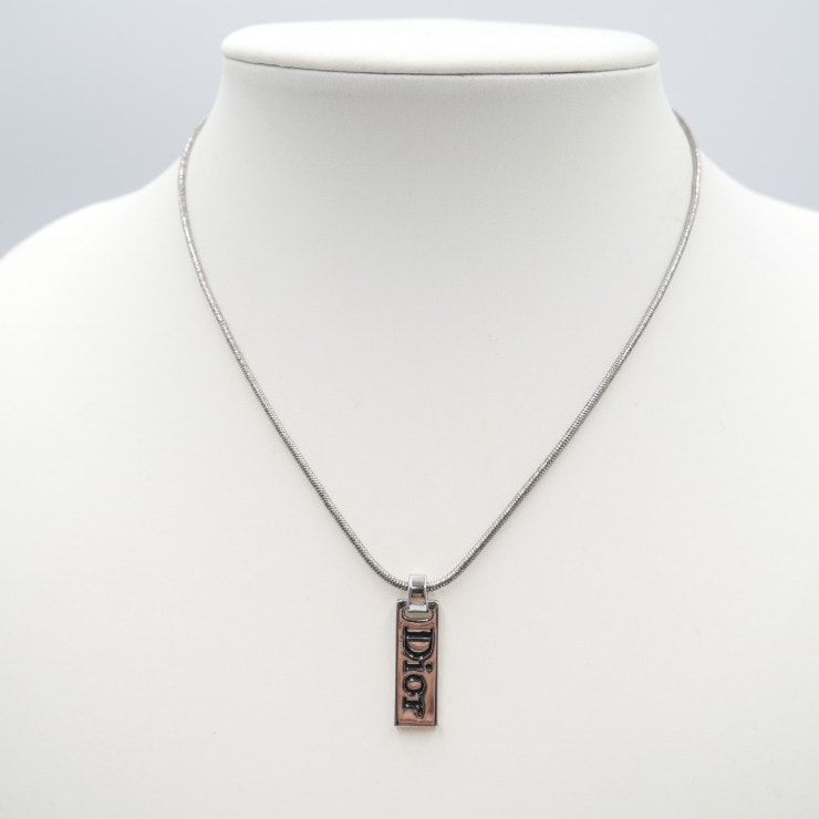 Christian Dior(クリスチャン ディオール)ロゴプレート ネックレス シルバー スネークチェーン CDロゴ ペンダント レディース アクセサリー【中古】