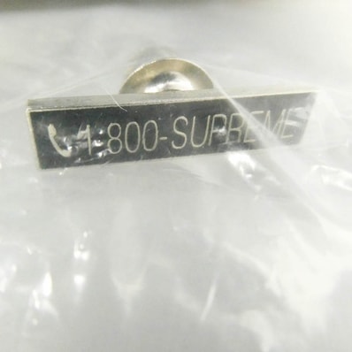 Supreme シュプリーム 19AW 1-800 Pin ロゴ ピン ピンバッチ ピンズ ブラック ブラック系【新古品】【未使用】【中古】