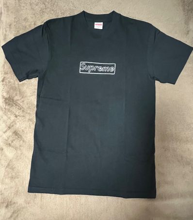 Supreme KAWS Chalk Logo Tee "Black"