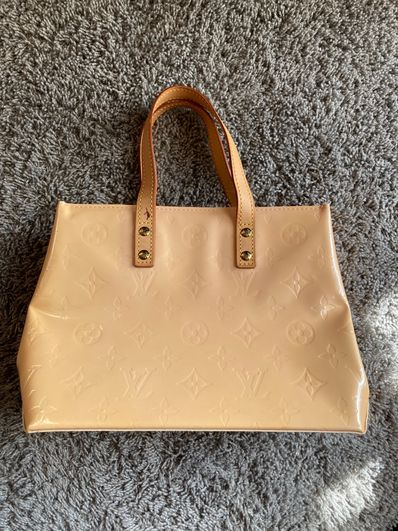 Louis Vuitton Monogram Vernis Lead "Beige"