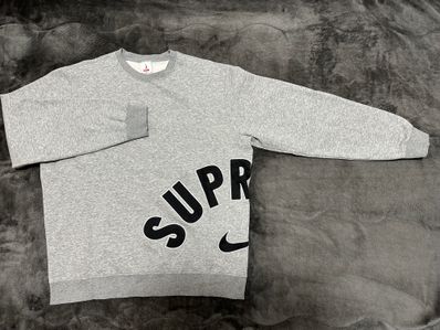 Supreme / Nike Arc Crewneck "Heather Grey"