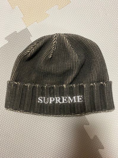 Supreme Overprint Beanie "Black"
