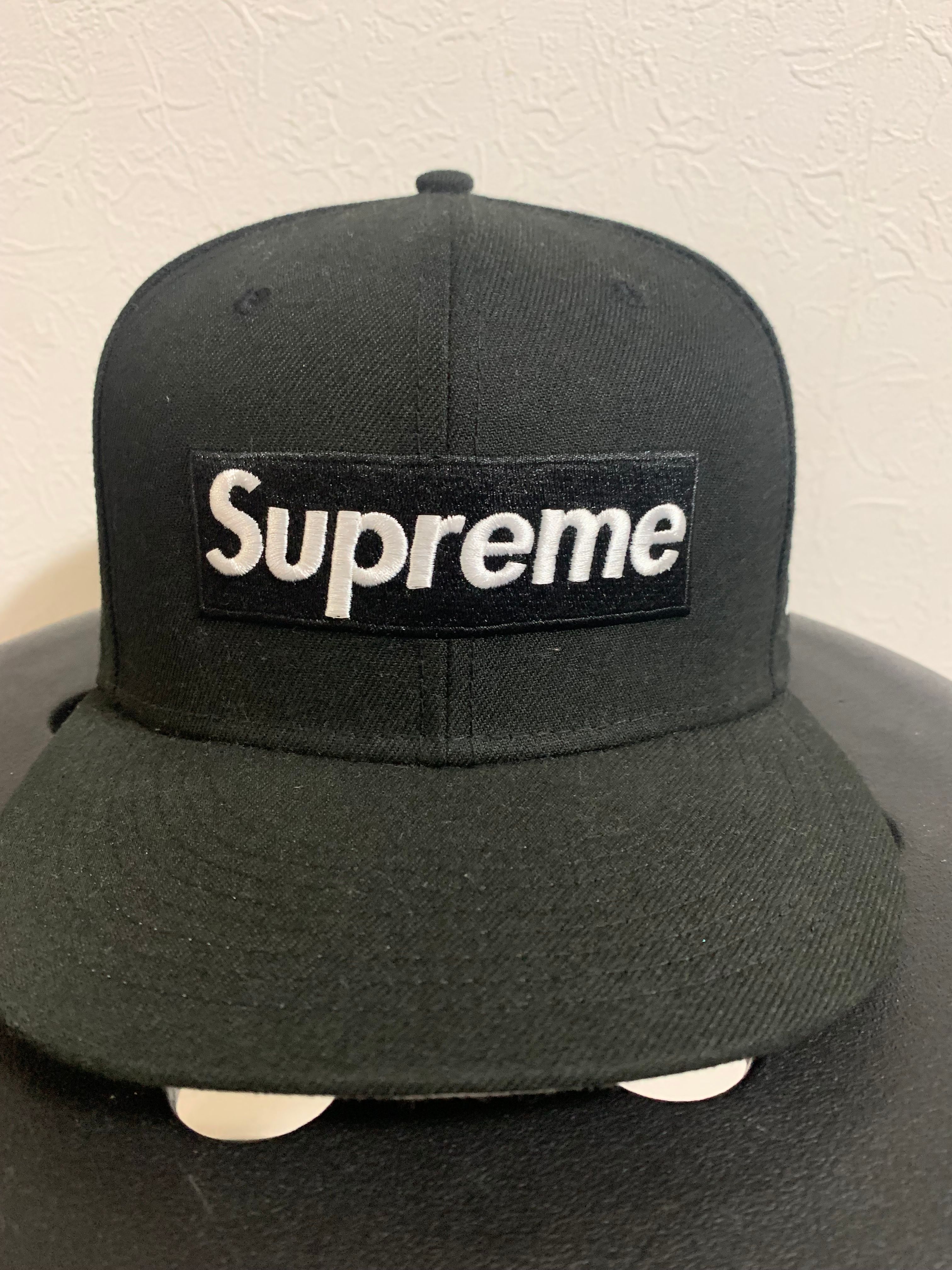 Supreme Champions Box Logo New Era® "Black"