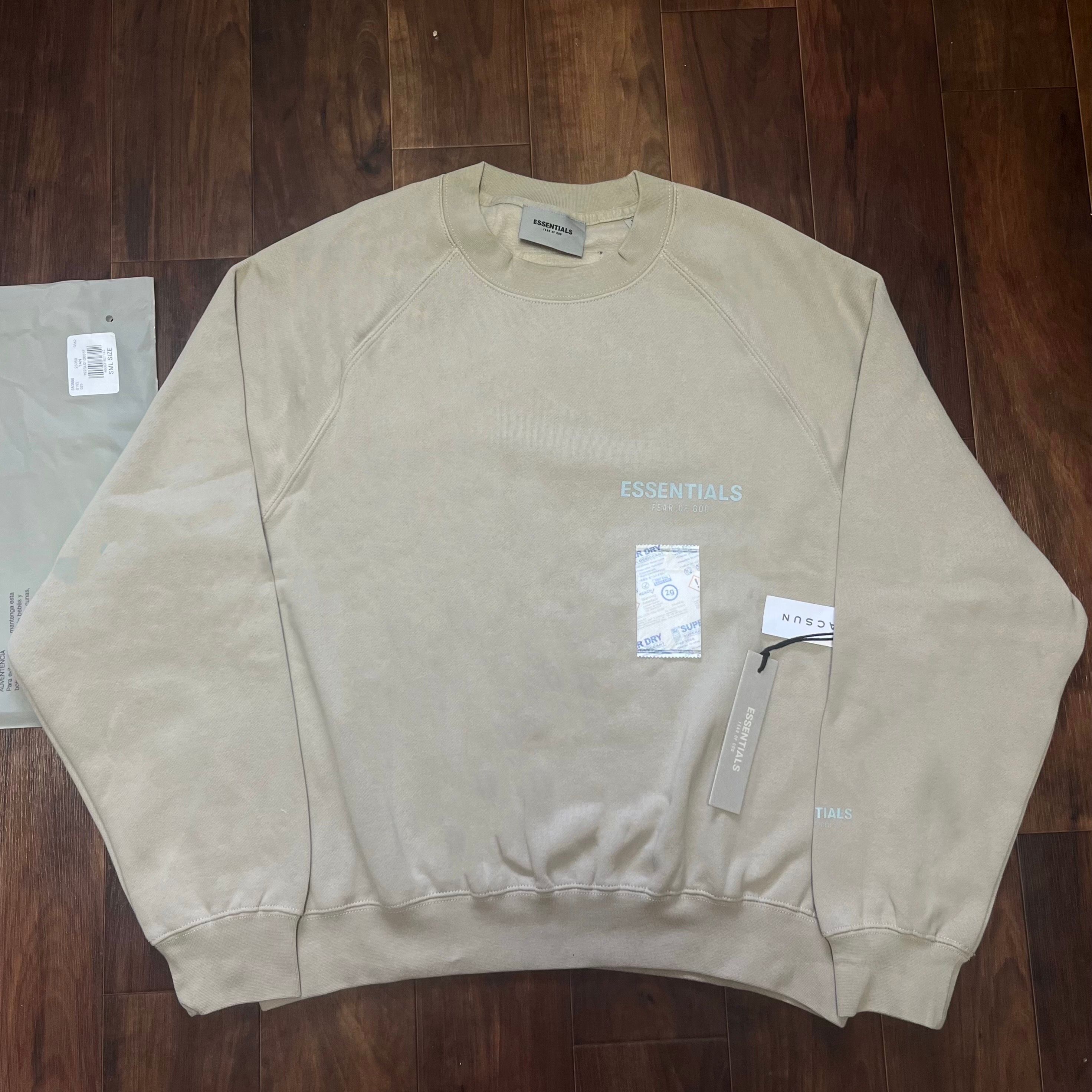 FEAR OF GOD ESSENTIALS PULLOVER CREWNECK "Light Heather Oatmeal"