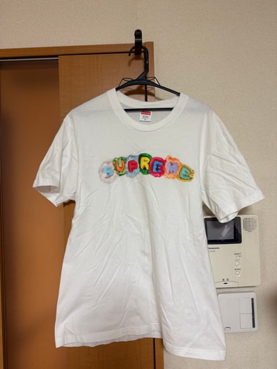 Supreme Pillows Tee "White"