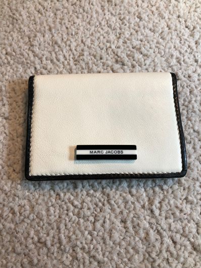 マークジェイコブス カードケース