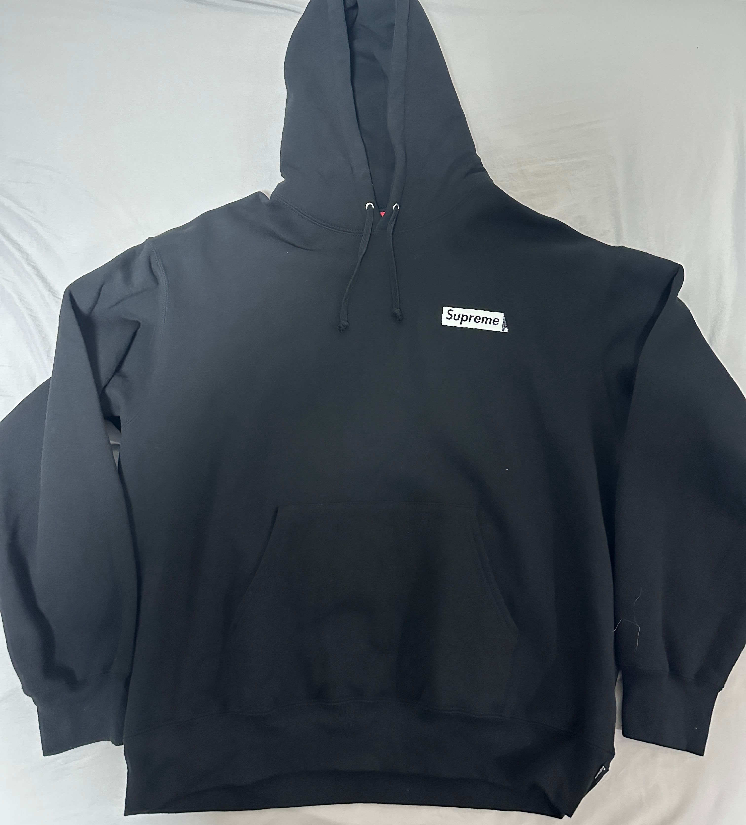 Supreme Catwoman Hooded Sweatshirt "Black"