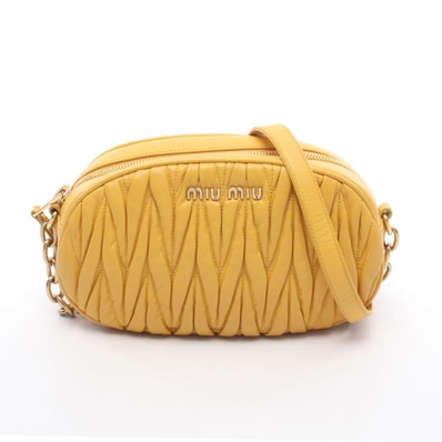 ミュウ ミュウ Miu Miu MATELASSE マテラッセ ショルダーバッグ バッグ ラムスキン(羊革) レディース イエロー系 5BH134 【中古】