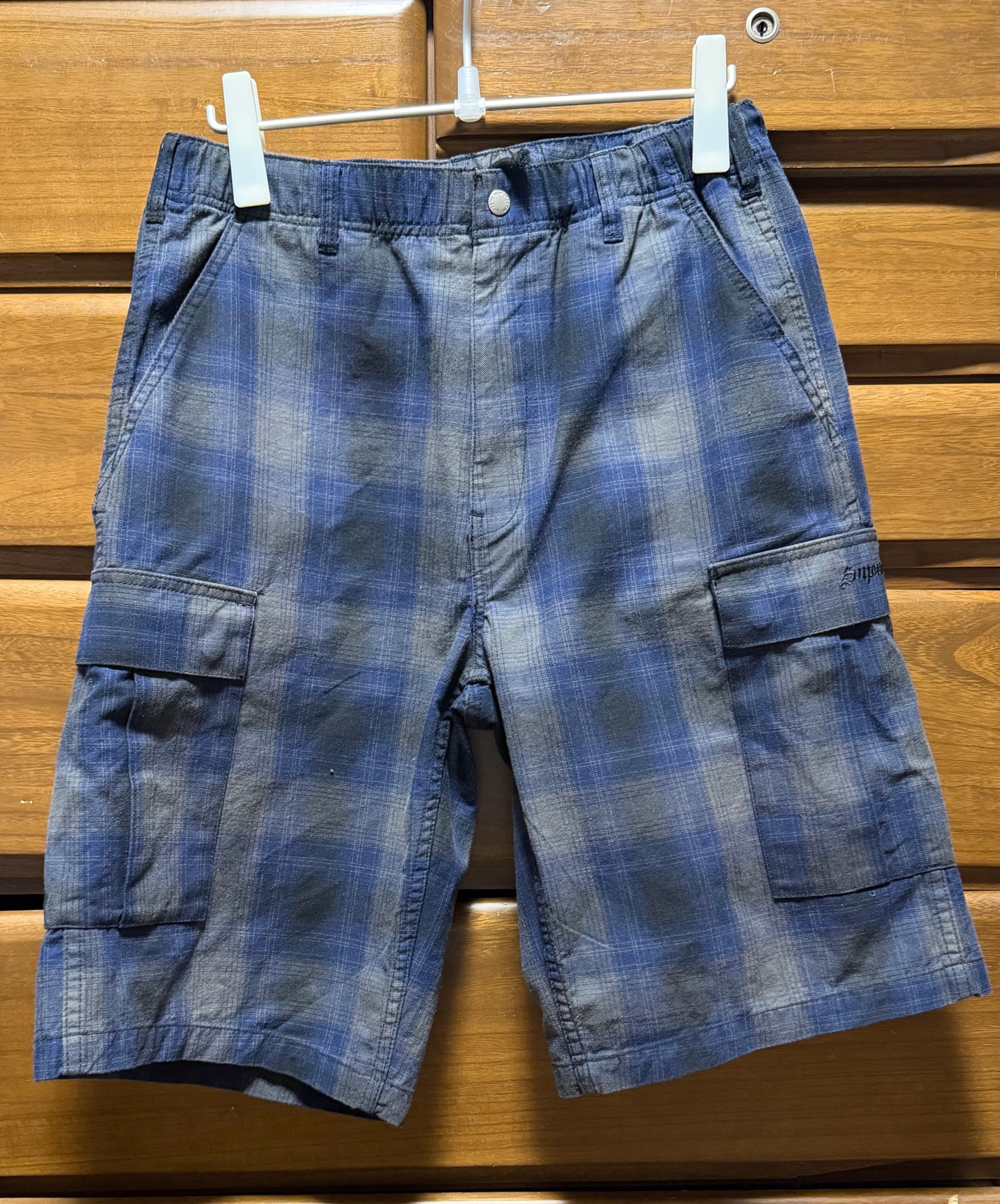 Supreme Shadow Plaid Cargo Short "Navy"