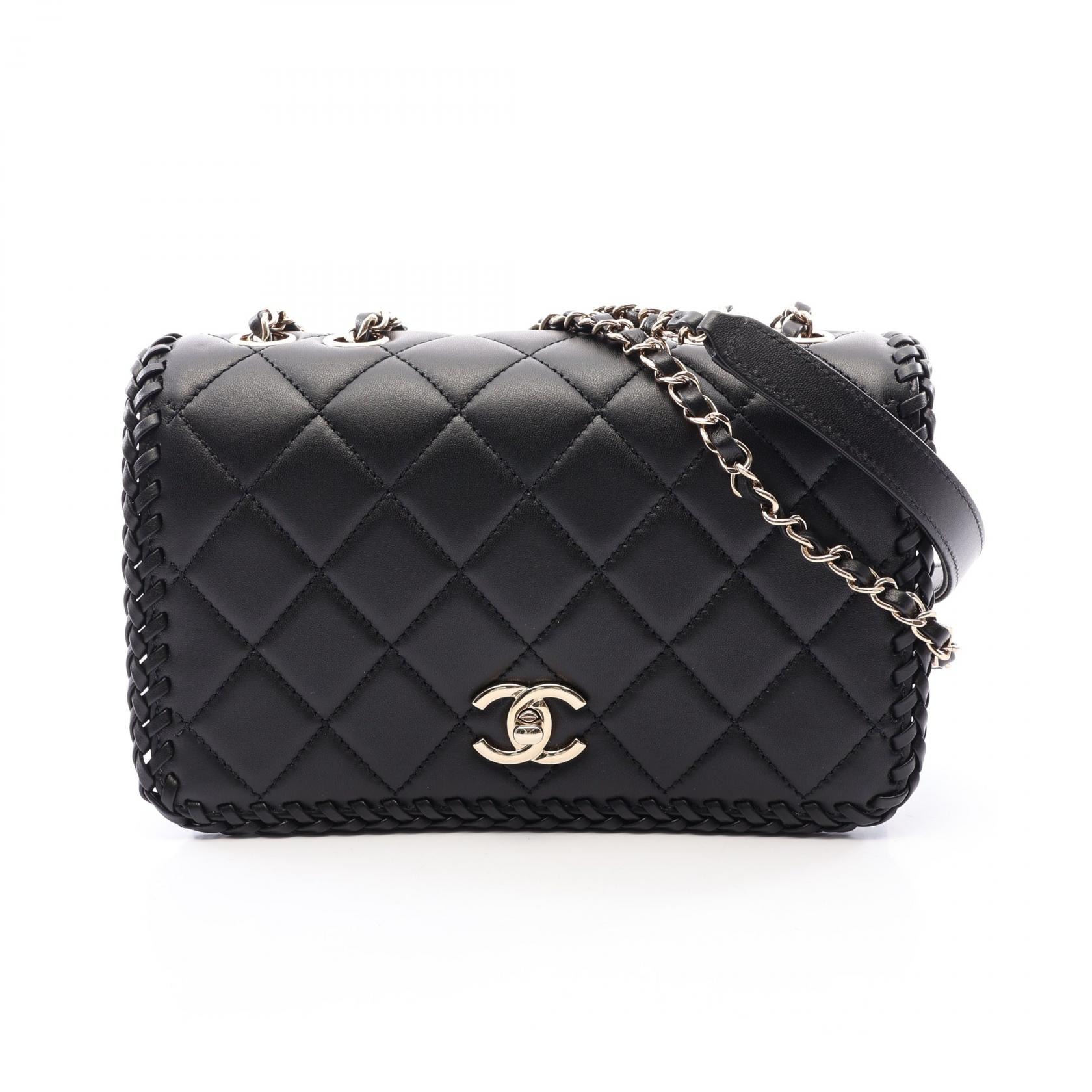 シャネル CHANEL マトラッセ フルフラップ ショルダーバッグ バッグ ラムスキン(羊革) レディース ブラック系 【中古】