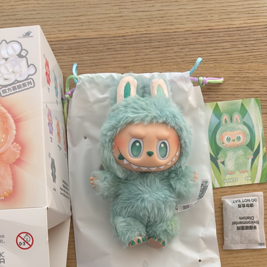 POP MART THE MONSTERS (LABUBU) Big into Energy Series Plush Pendant SERENITY