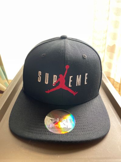 Supreme NIKE Air Jordan 6-Panel Cap "Black"