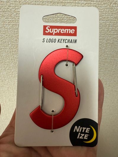 Supreme / Nite Ize S Logo Keychain Supreme / Nite Ize S Logo Keychain