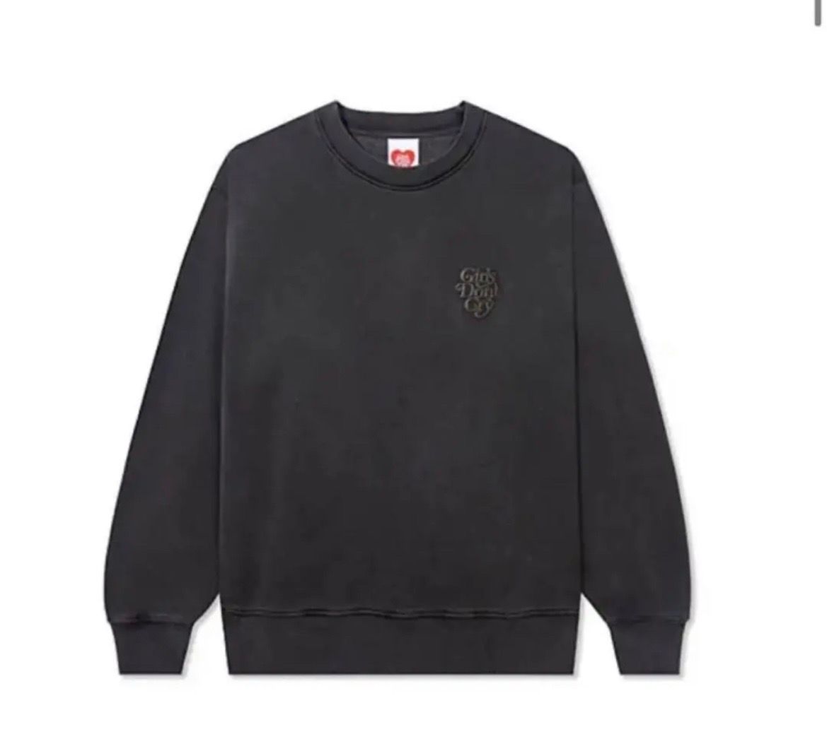 VERDY Girls Don't Cry sweat