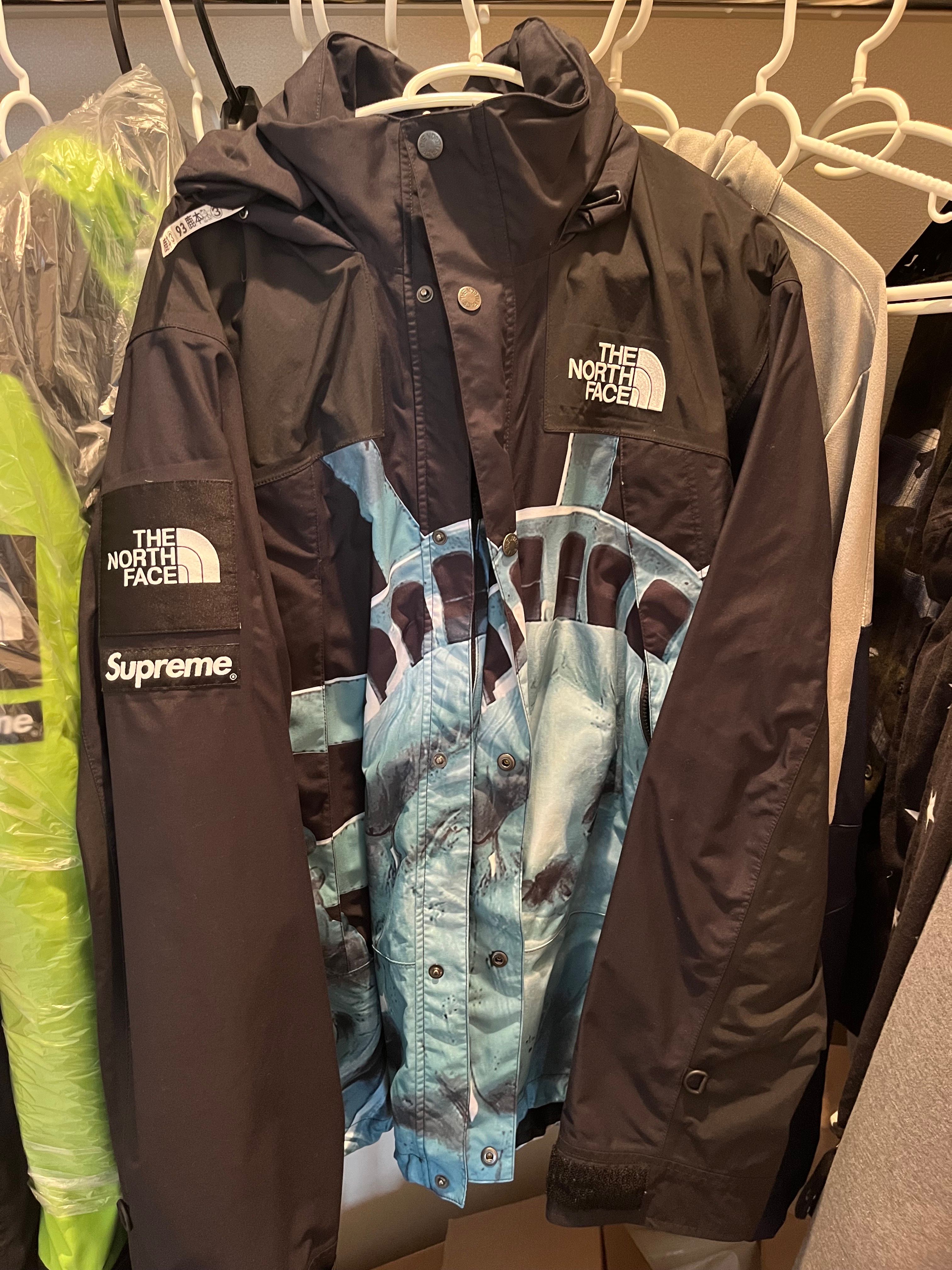 Supreme x The North Face Statue of Liberty Mountain Jacket "Black"