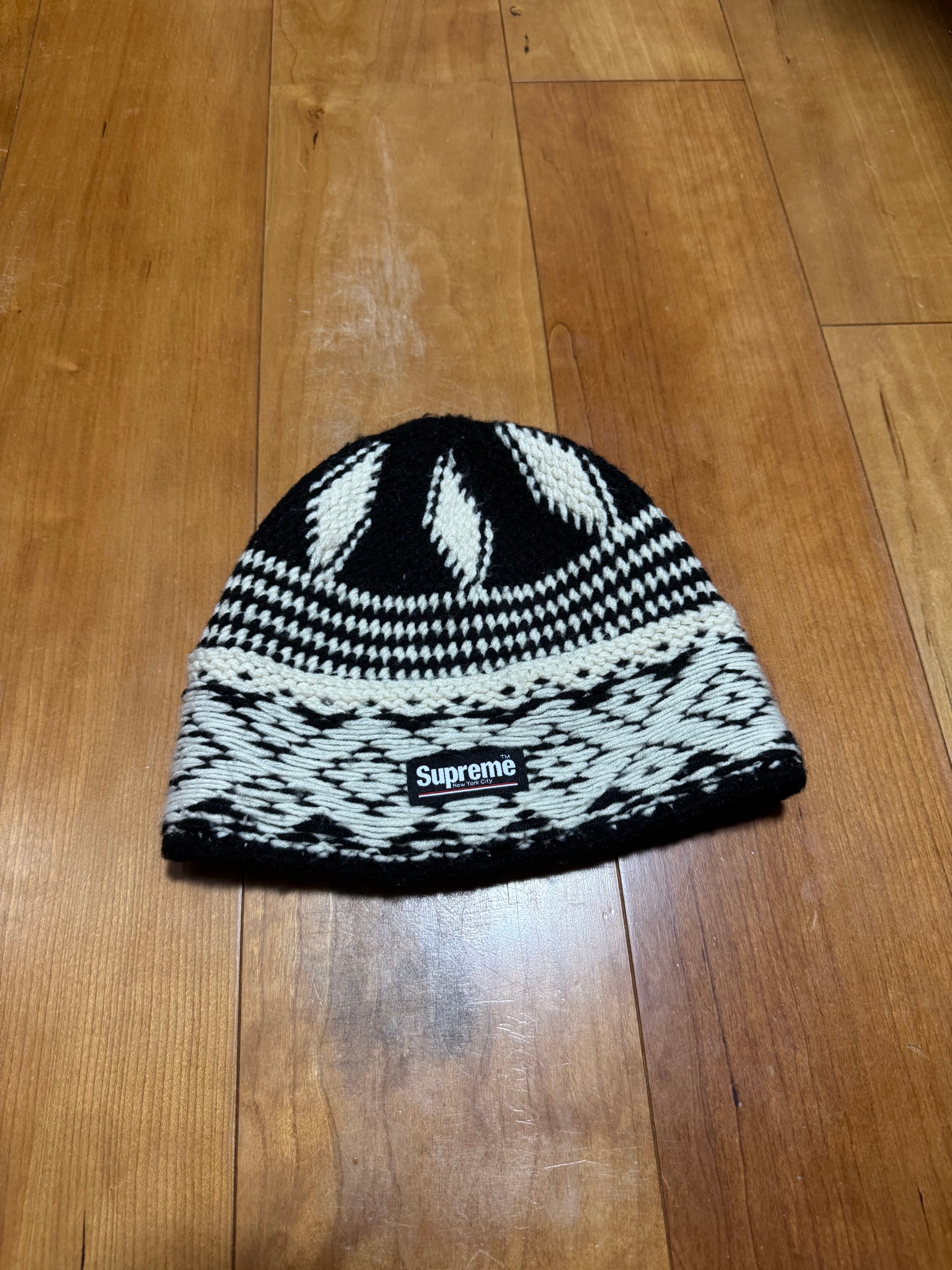 Supreme Diamond Beanie "Black"