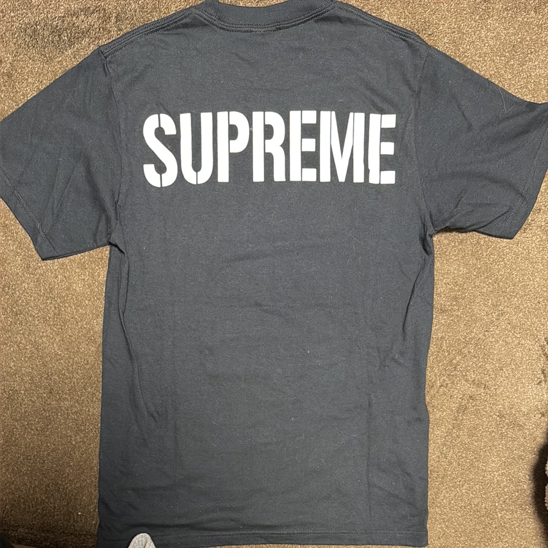 Supreme World Famous Tee "Black"
