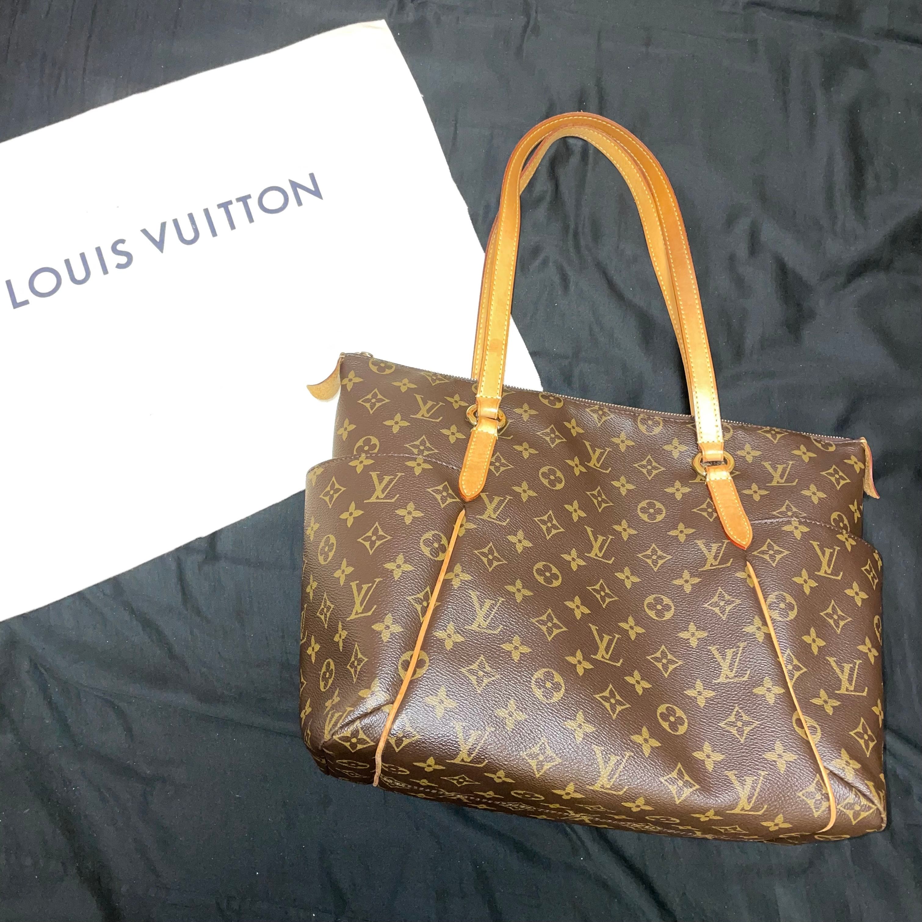 Louis Vuitton Totally PM Monogram (Old Model)