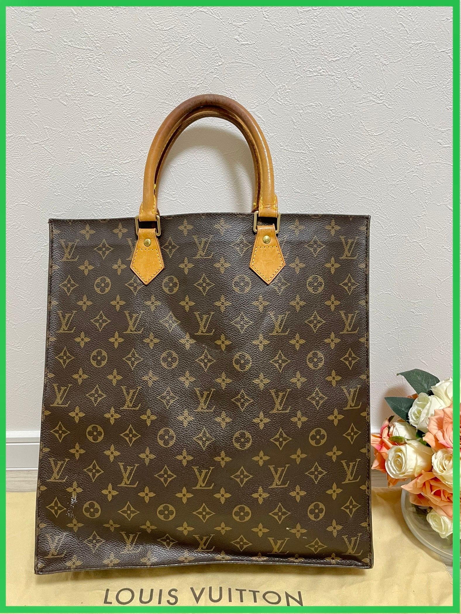 Louis Vuitton Sac Plat Monogram