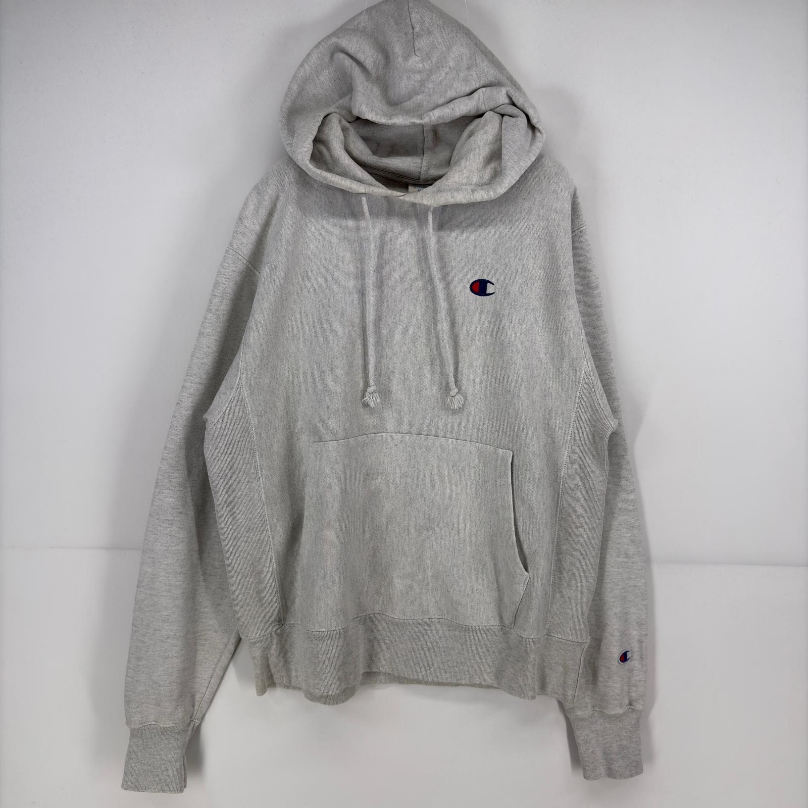 古着 チャンピオン Champion パーカー プルオーバー ワンポイント ロゴ 刺繍 リバースウィーブ スウェット M  グレー メンズ