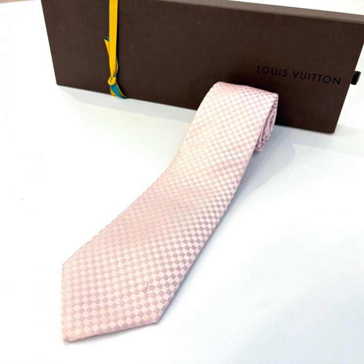 ルイ・ヴィトン LOUIS VUITTON ネクタイ ダミエ ジャガード ピンク シルク【鑑定済み】正規品