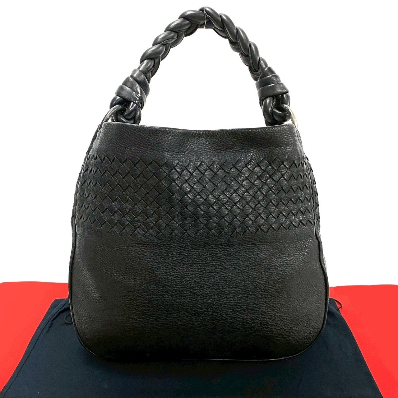 BOTTEGA VENETA ボッテガヴェネタ イントレチャート レザー ハンドバッグ ブラック
81899