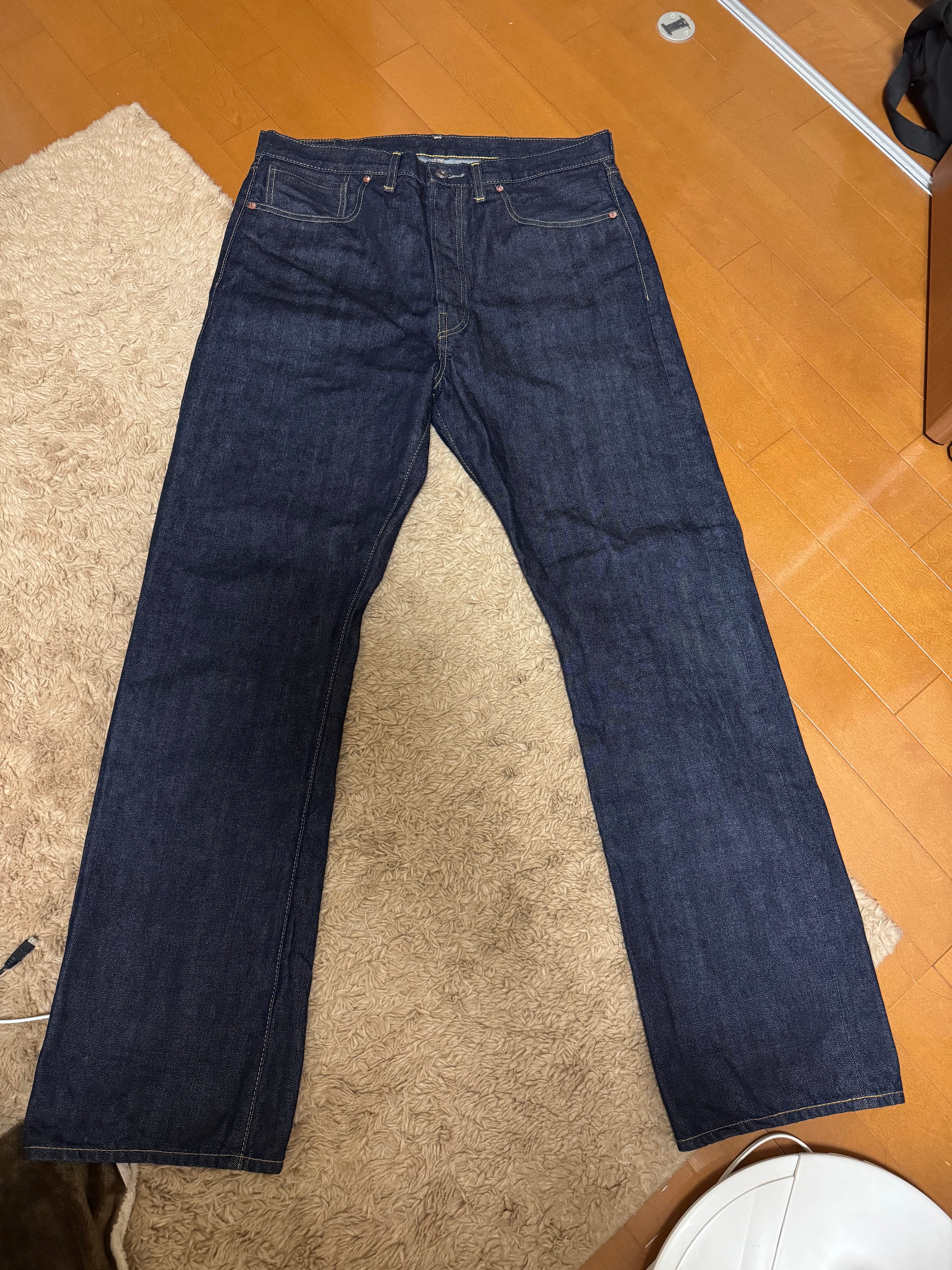 LEVI'S Vintage Clothing 1944 501 Jeans Rigid "Dark Indigo Blue"