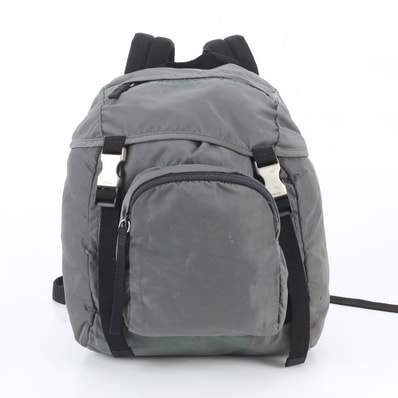 ■美品 プラダ テスート ナイロントライアングルロゴリュックサック