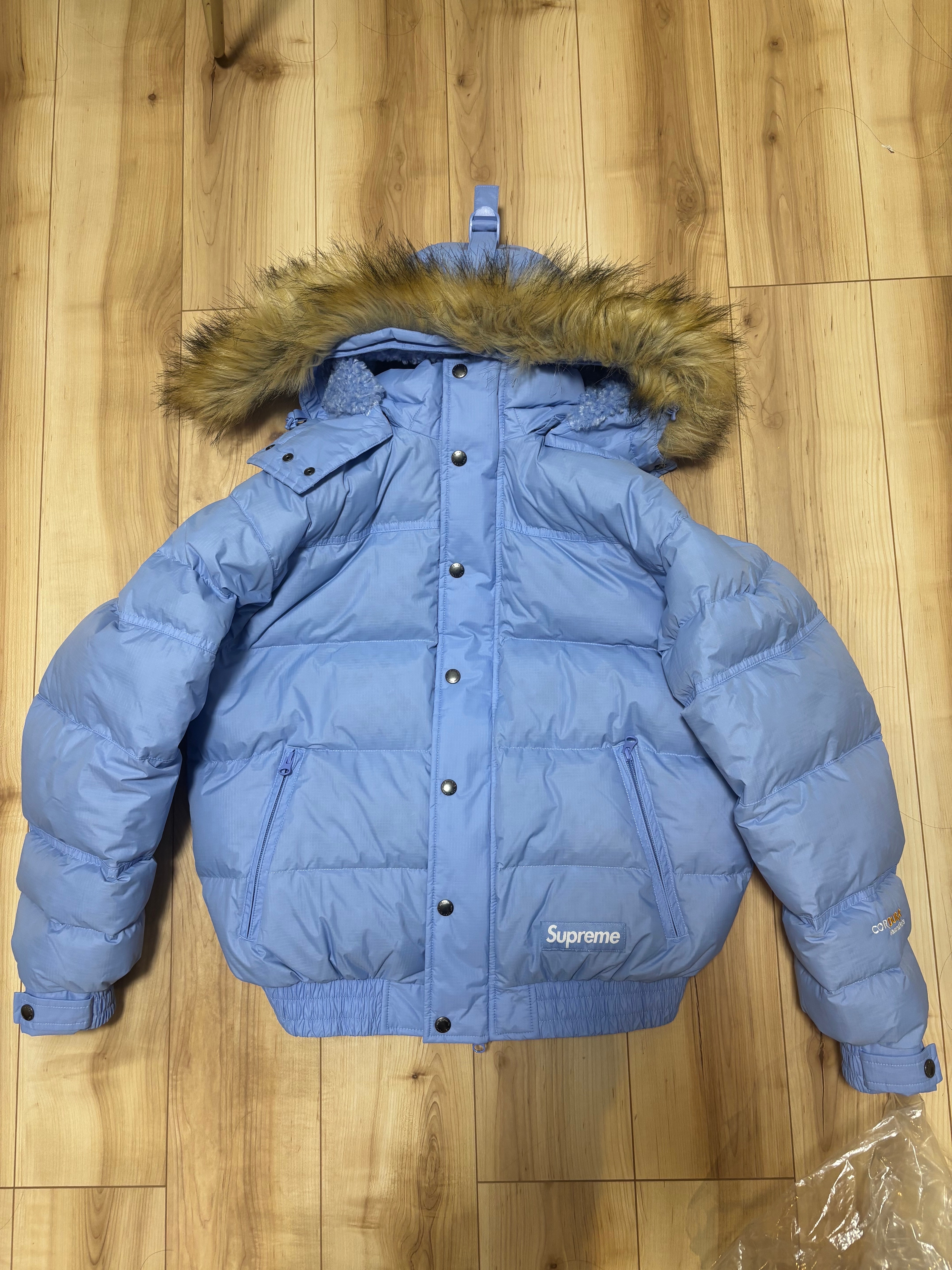 Supreme Facemask 700-Fill Down Puffer Jacket "Light Blue"