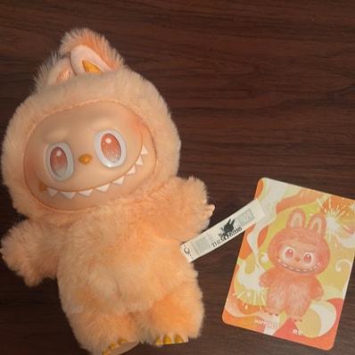 POP MART THE MONSTERS (LABUBU) Big into Energy Series Plush Pendant HAPPINESS