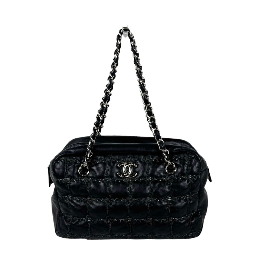 シャネル CHANEL ショルダーバッグ レザー/メタル ブラック/シルバー レディース【中古】 z11303