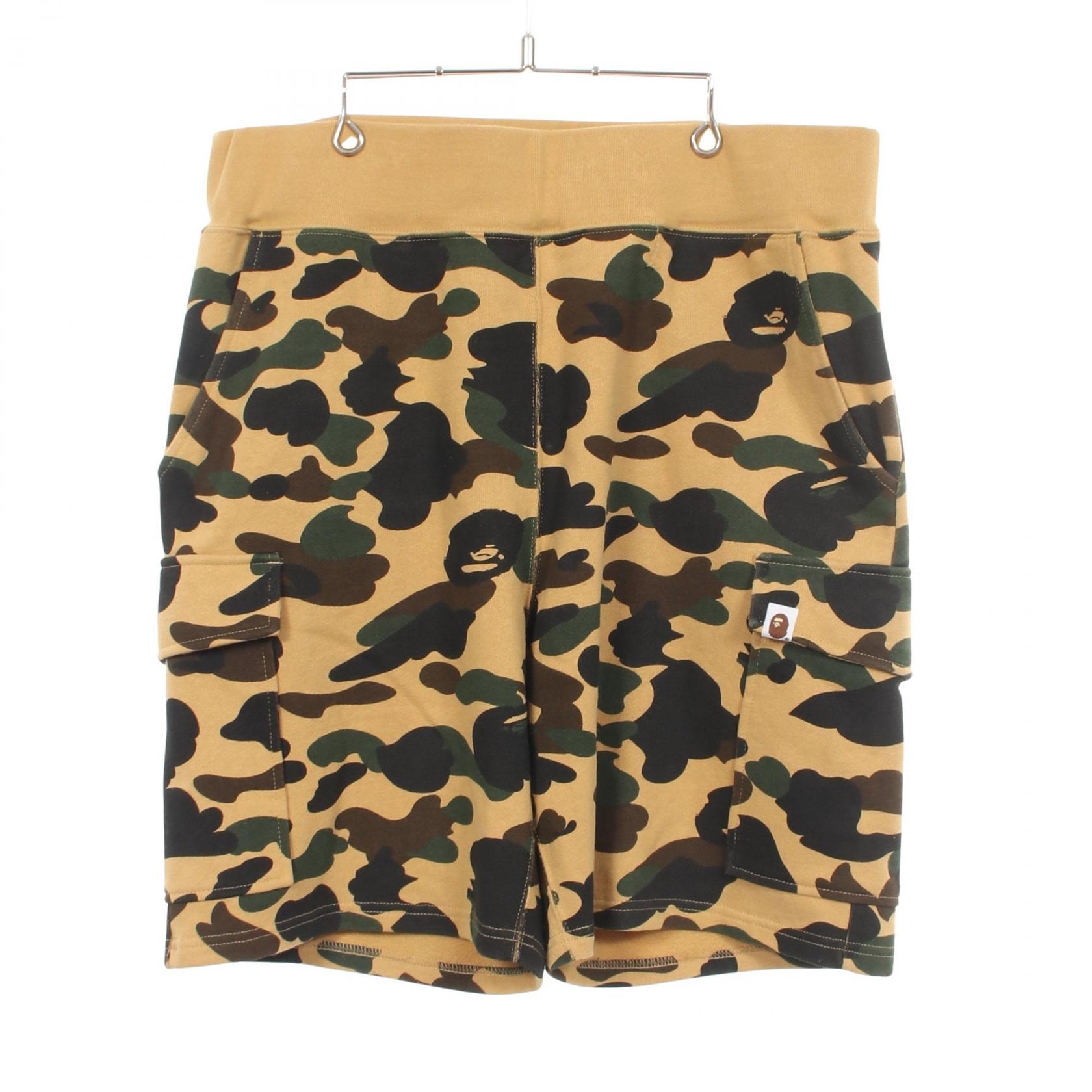 アベイシングエイプ A BATHING APE カモフラージュ ハーフ パンツ 衣料品 ボトムス コットン メンズ ブラウン系 / ブラック系 / マルチカラー 【中古】