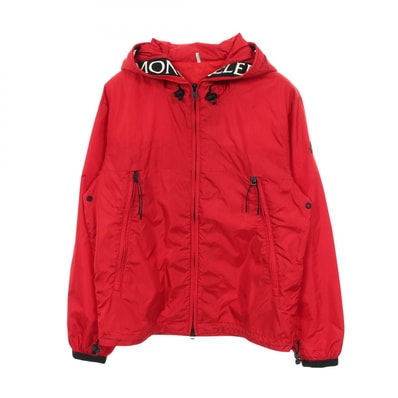 モンクレール MONCLER MASSEREAU フード付き ナイロンジャケット 衣料品 アウター ナイロン メンズ レッド系 【中古】