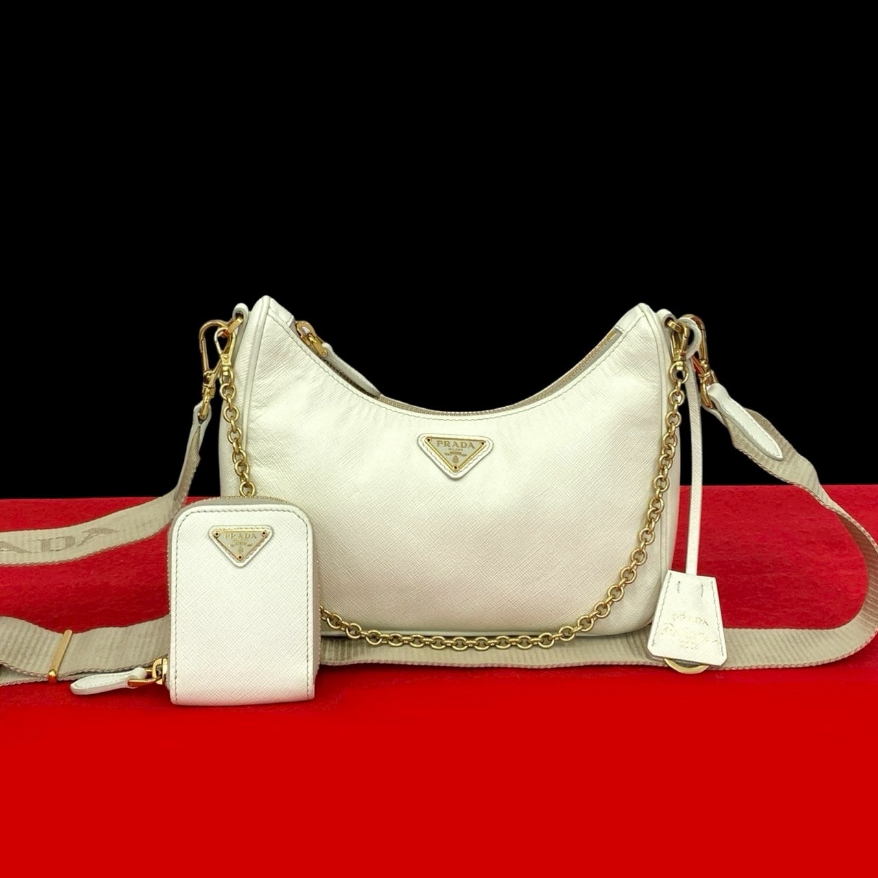 PRADA プラダ リ エディション レザー ショルダーバッグ ホワイト
51731