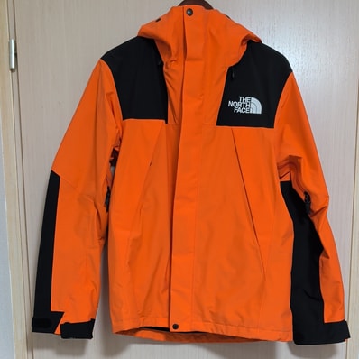 the northfaceマウンテンジャケットnp61800 パワーオレンジ