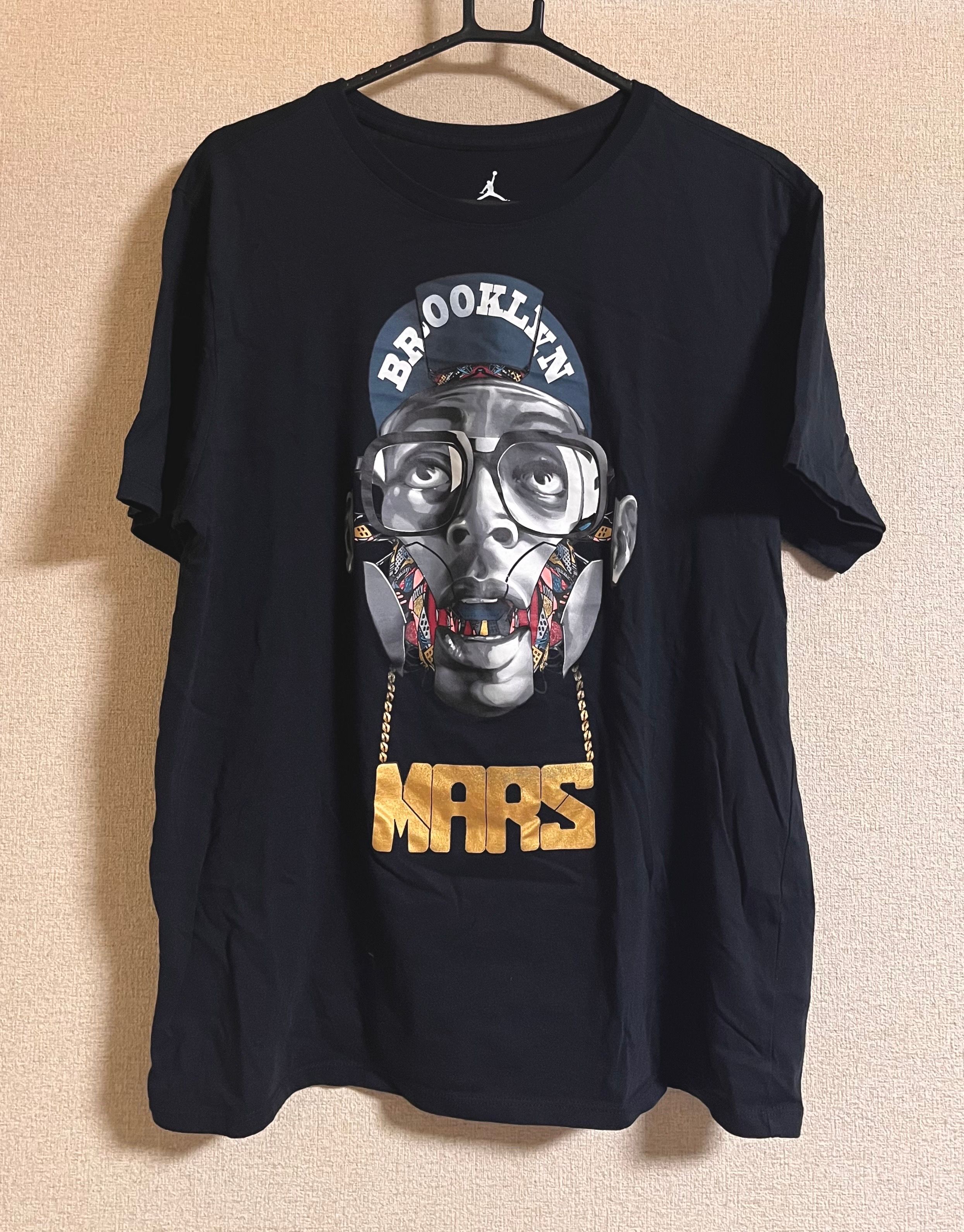 Jordan x Spike Lee Brooklyn Mars T