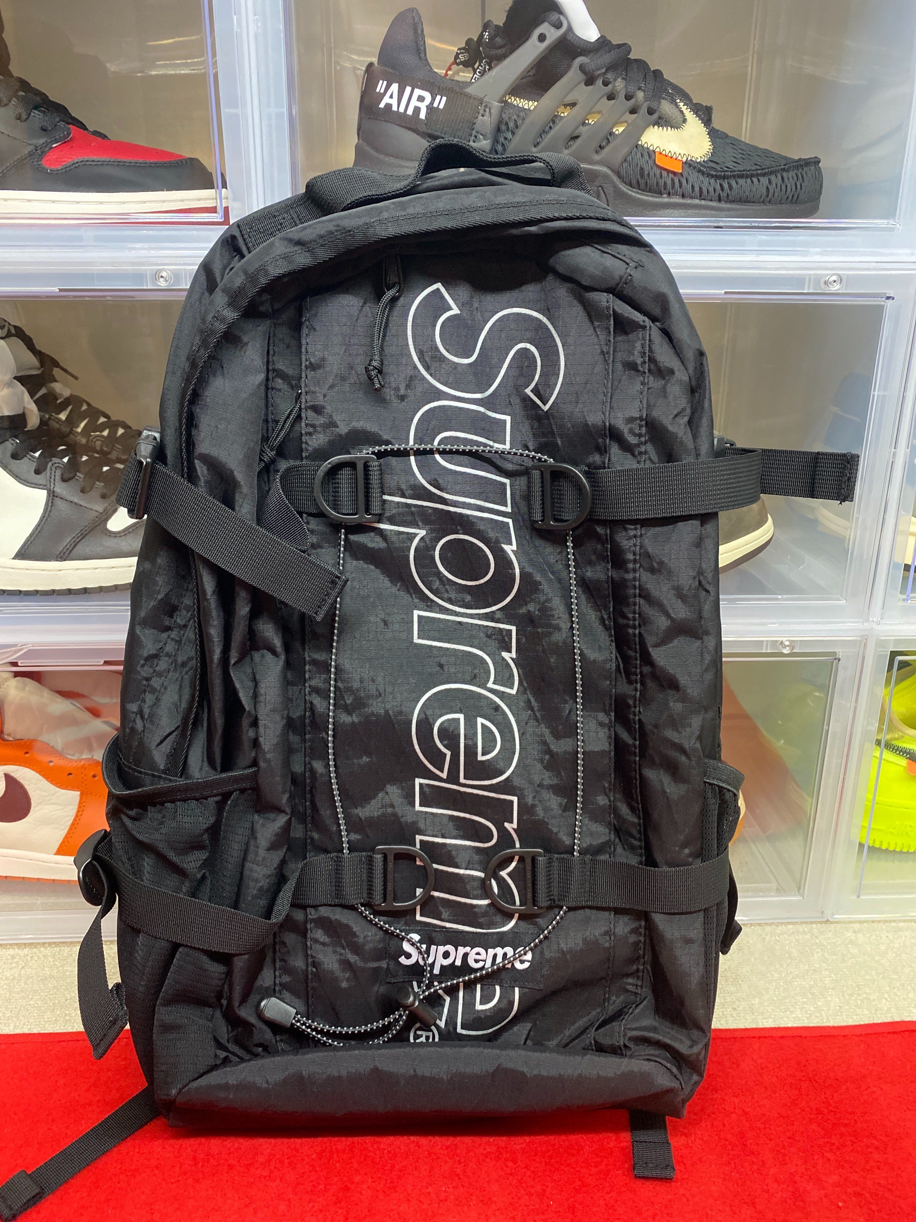 Supreme 18FW Backpack "Black"
