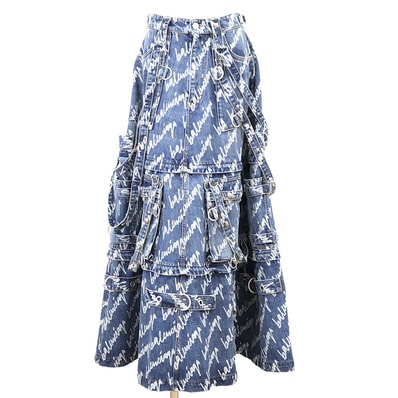 BALENCIAGA バレンシアガ スカート サイズ 34 レディース デニム シルバー スタッズ スクリプト ロゴ モノグラム カーゴディテール ティアード 重量感 ボトムス ライトインディゴ イタリア製