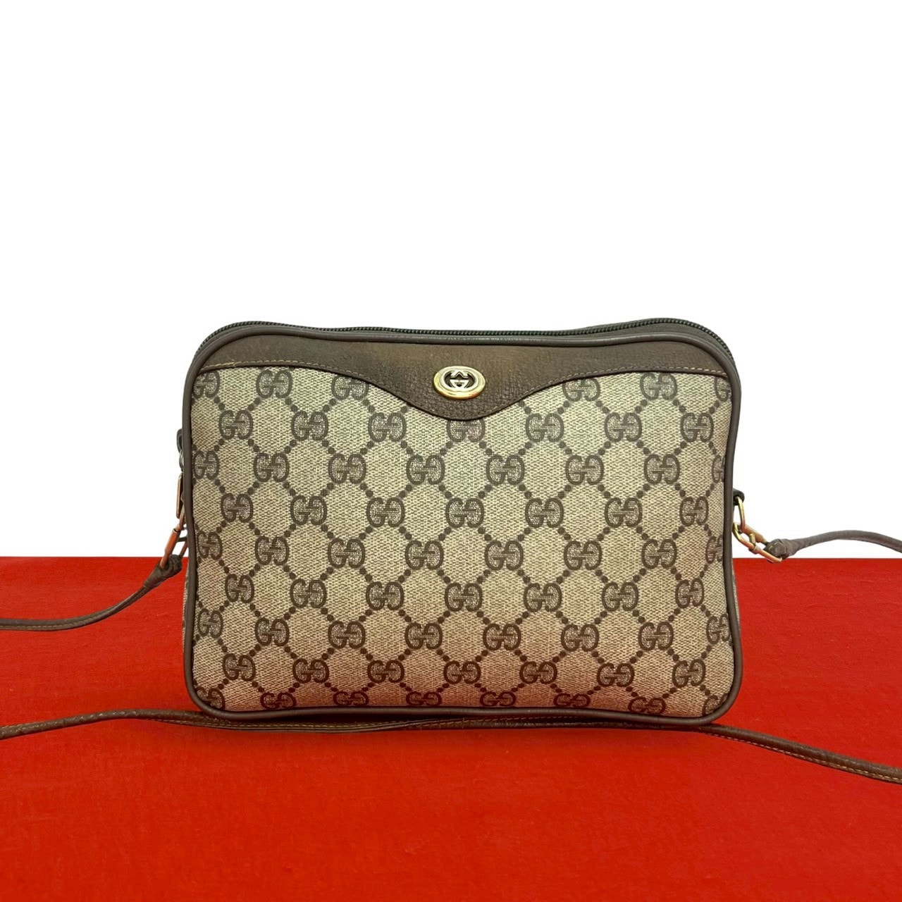 GUCCI グッチ GG ロゴ金具 レザー PVC ショルダーバッグ ブラウン
 82071