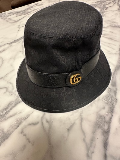 GUCCI GG Canvas Bucket Hut "Black"